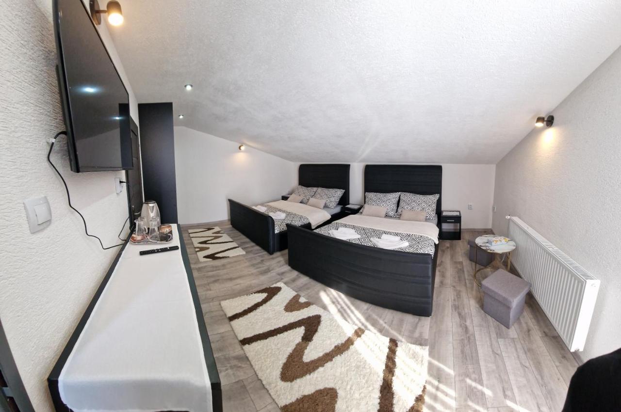 Privat Alenka Apartment Vazec Luaran gambar