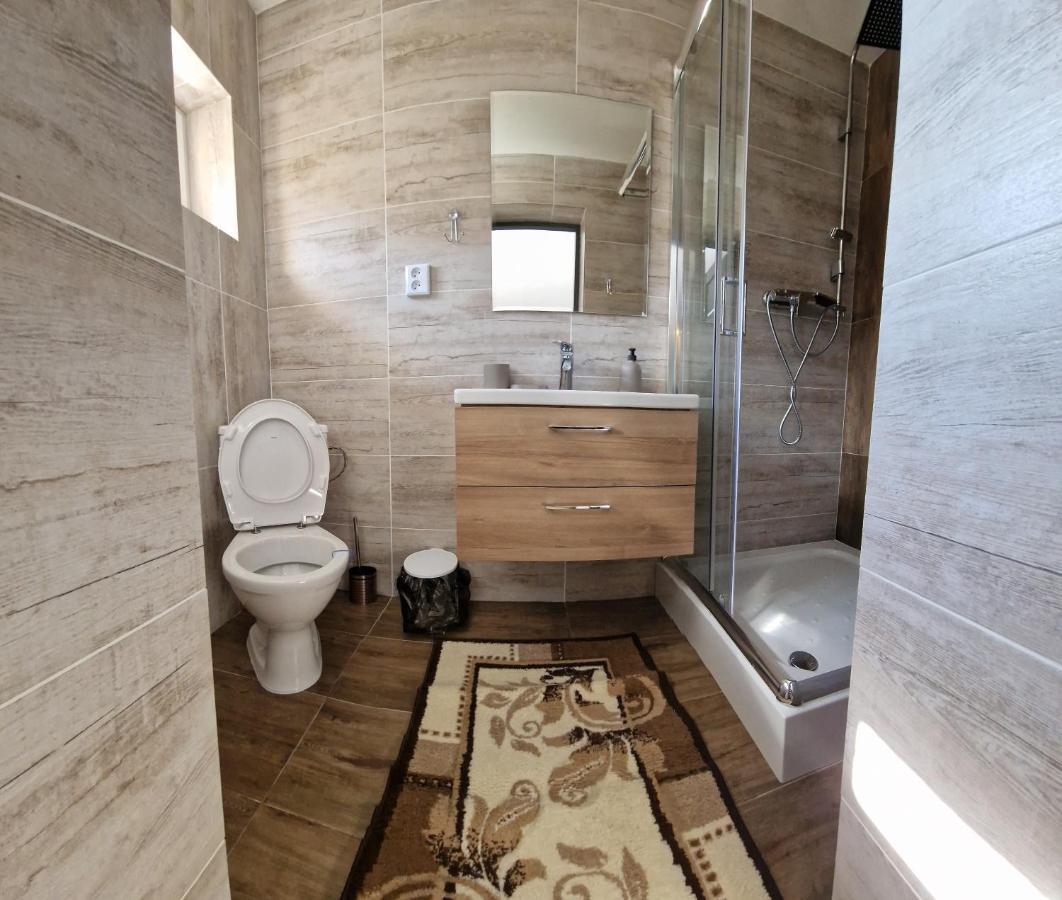 Privat Alenka Apartment Vazec Luaran gambar